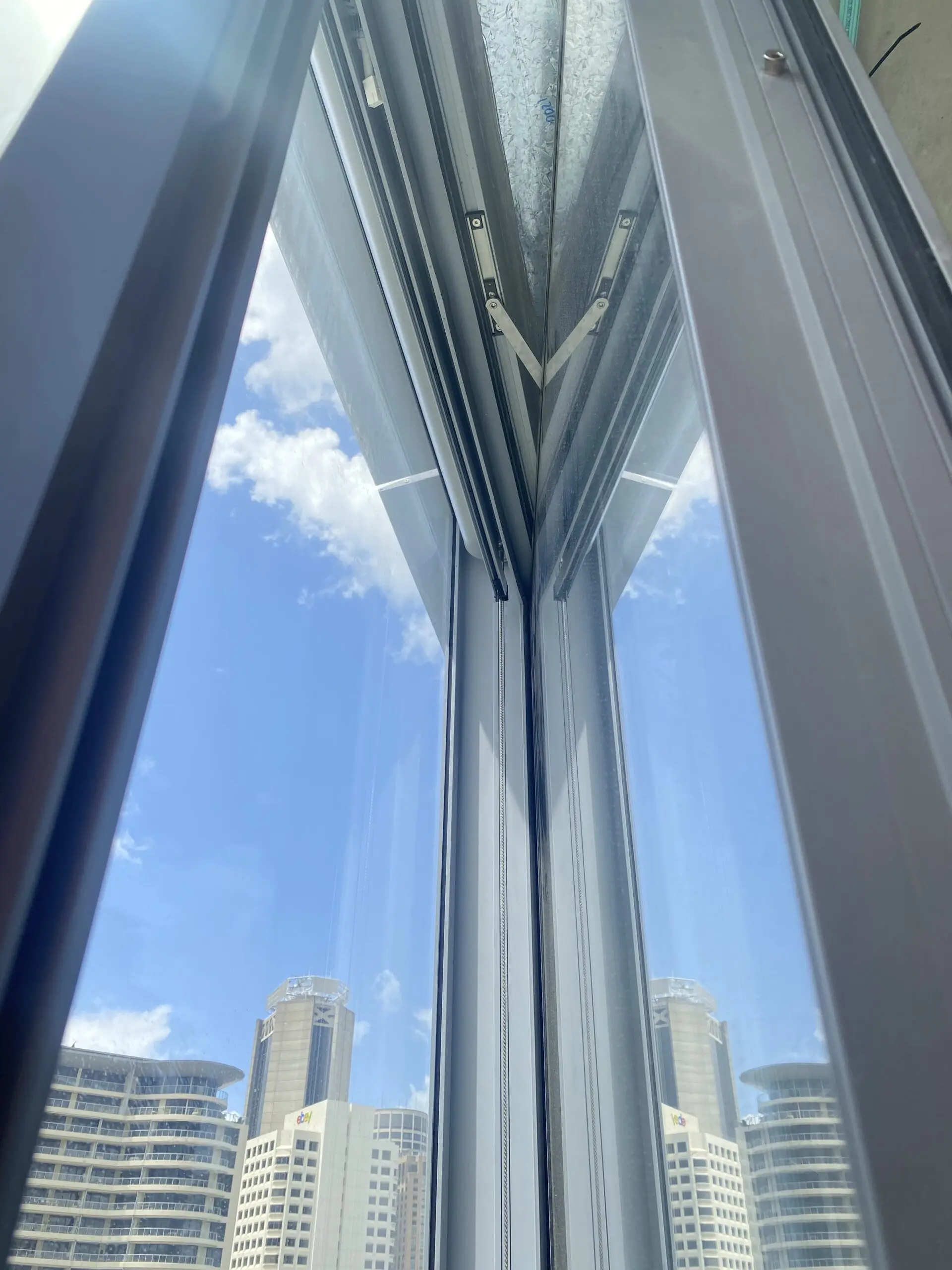 One Sydney Harbour Blind and window, bespoke innovative shading solution