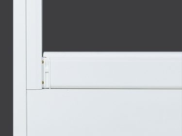 Precision fitting on rooflight blind