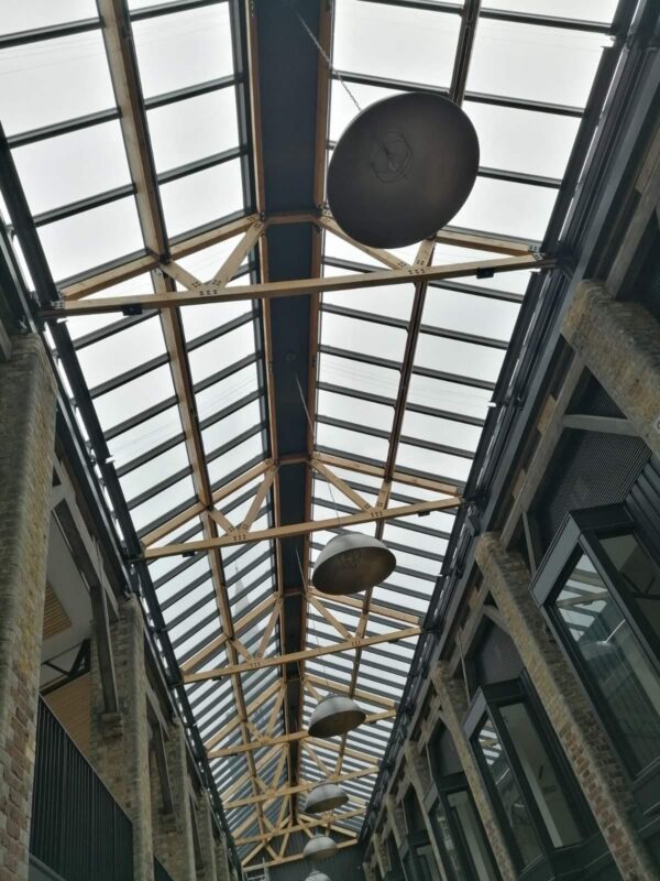Newson's Yard, London, Pimlico Road, TESS 100 Blinds Refurbished building, retail, expansive roof glazing.