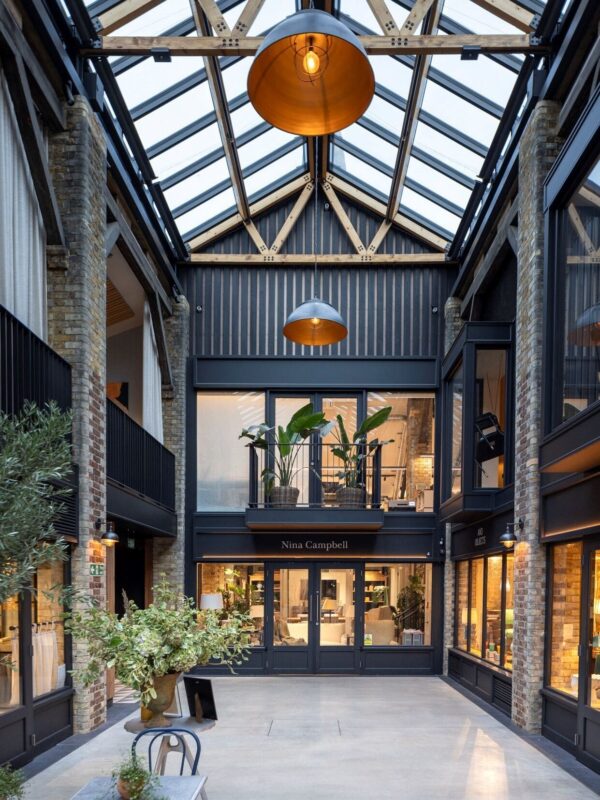 Newson's Yard, London, Pimlico Road, TESS 100 Blinds Refurbished building, retail, destination. Cool, trendy, destination shopping, London.